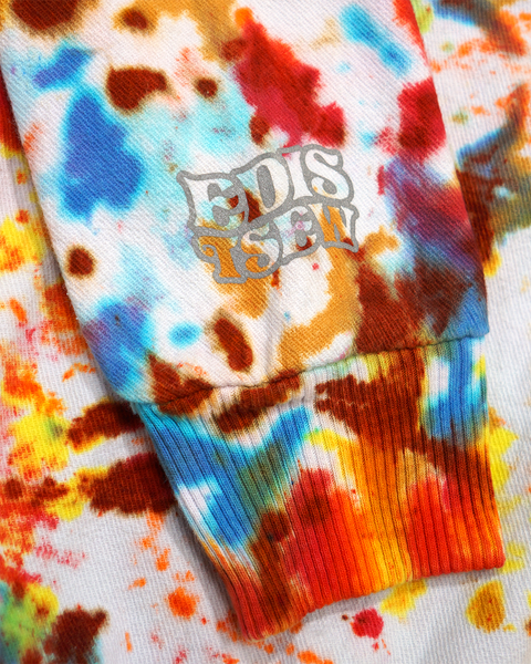 1 OF 1 UPCYCLED VINTAGE "PEACE BEAR" TIE DYE LS COLLARED SHIRT